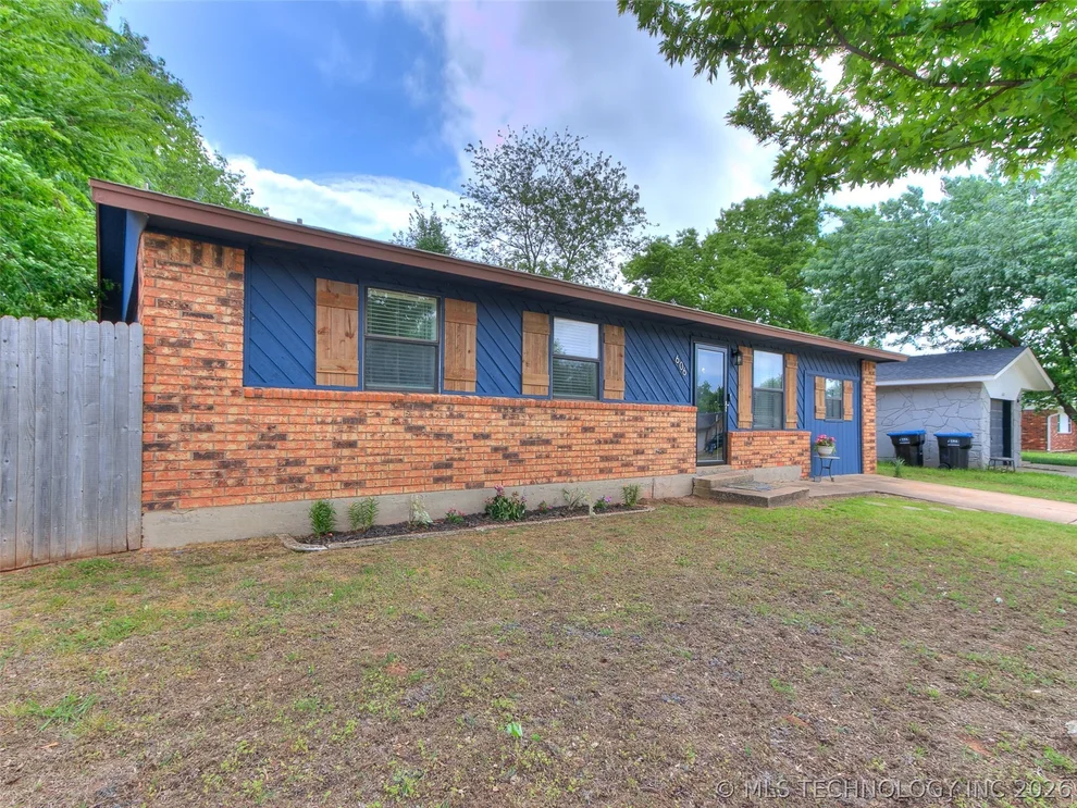 Unit for sale at 606 Holsey Drive, Noble, OK 73068