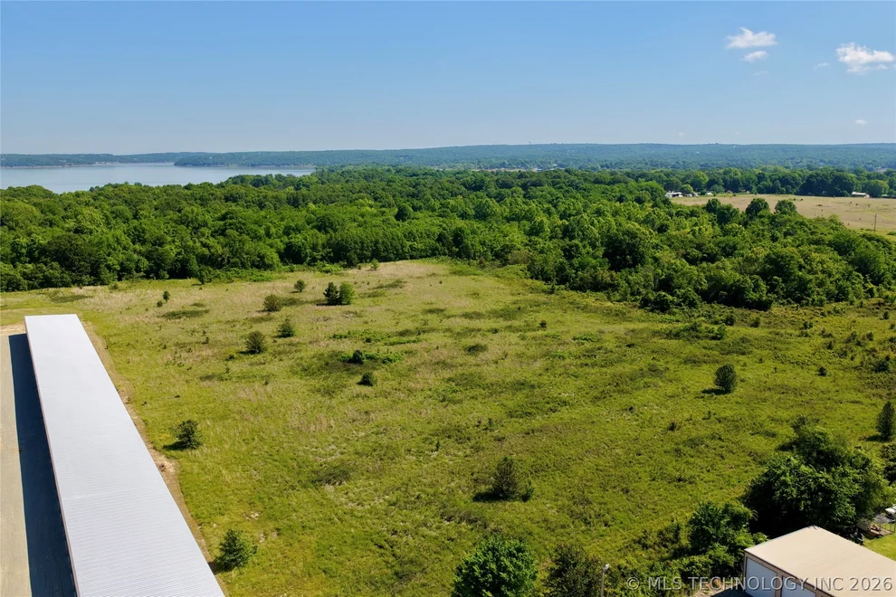 Unit for sale at 75 4213 Road, Eufaula, OK 74432