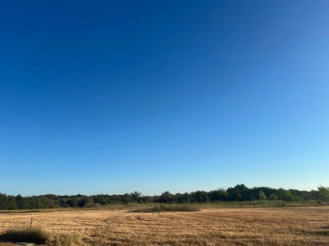 Unit for sale at 204 Michael Avenue, Calera, OK 74730