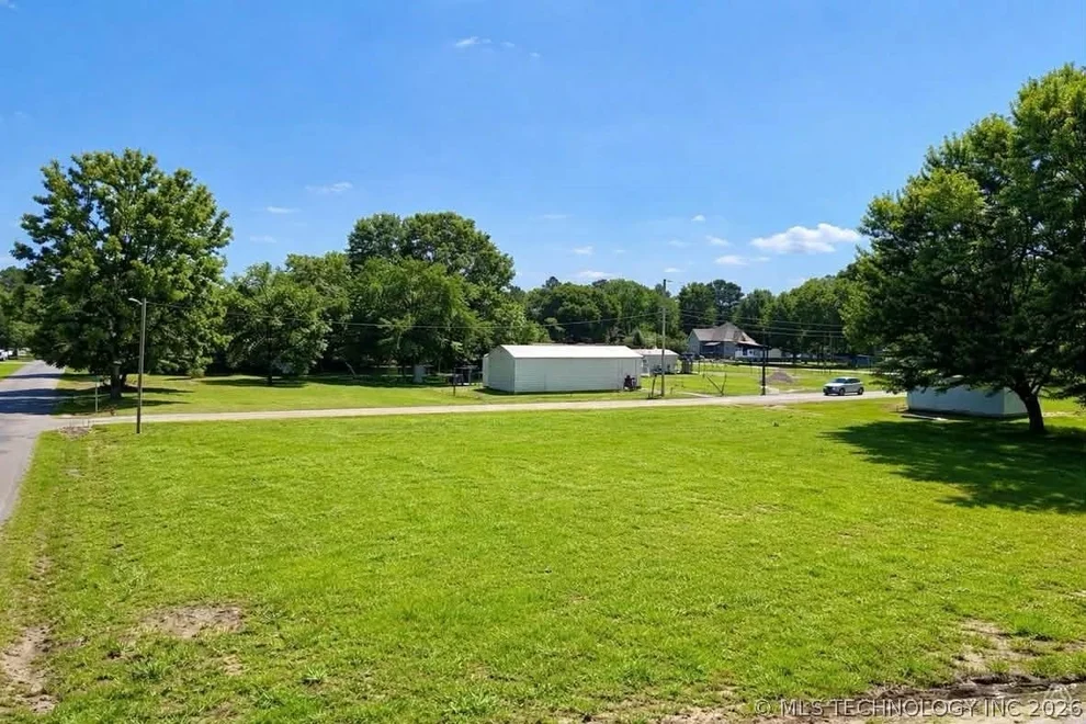 Unit for sale at N King Street, Kinta, OK 74552