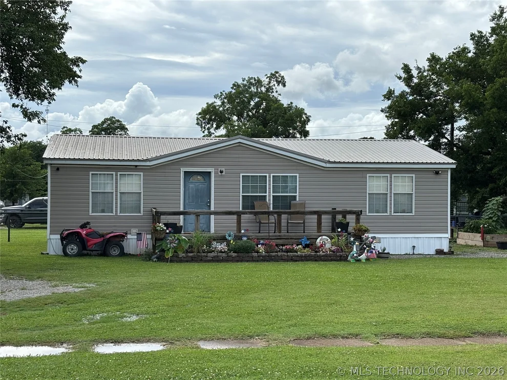 Unit for sale at 211 N Darnell, Bokchito, OK 74726