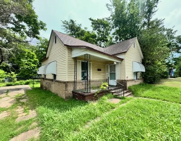 Unit for sale at 108 E Martin Luther King Street, Muskogee, OK 74403