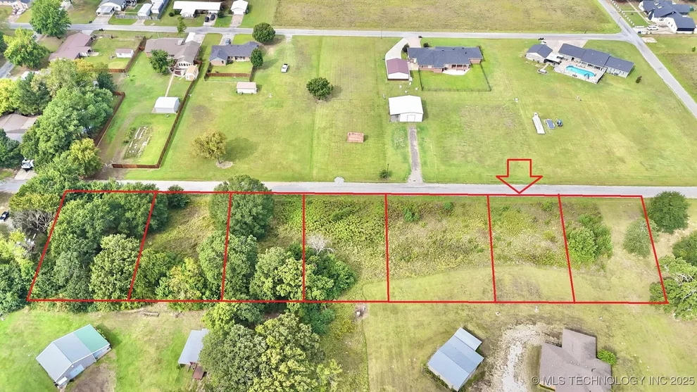 Unit for sale at 3 NW 4th Street, Stigler, OK 74462