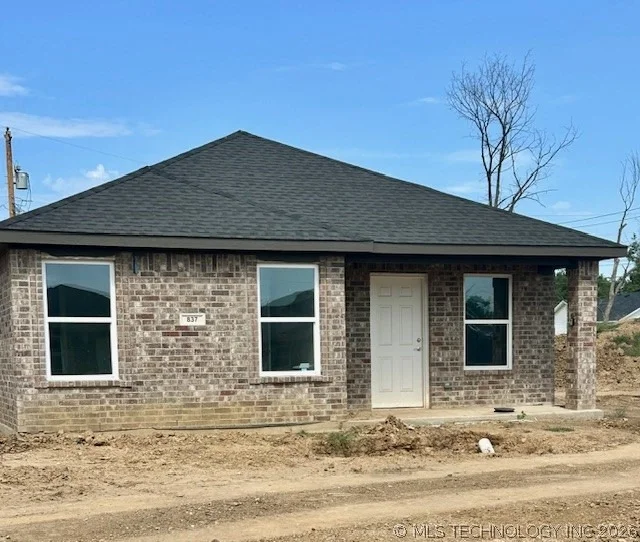Unit for sale at 837 Elm Street, Seminole, OK 74868