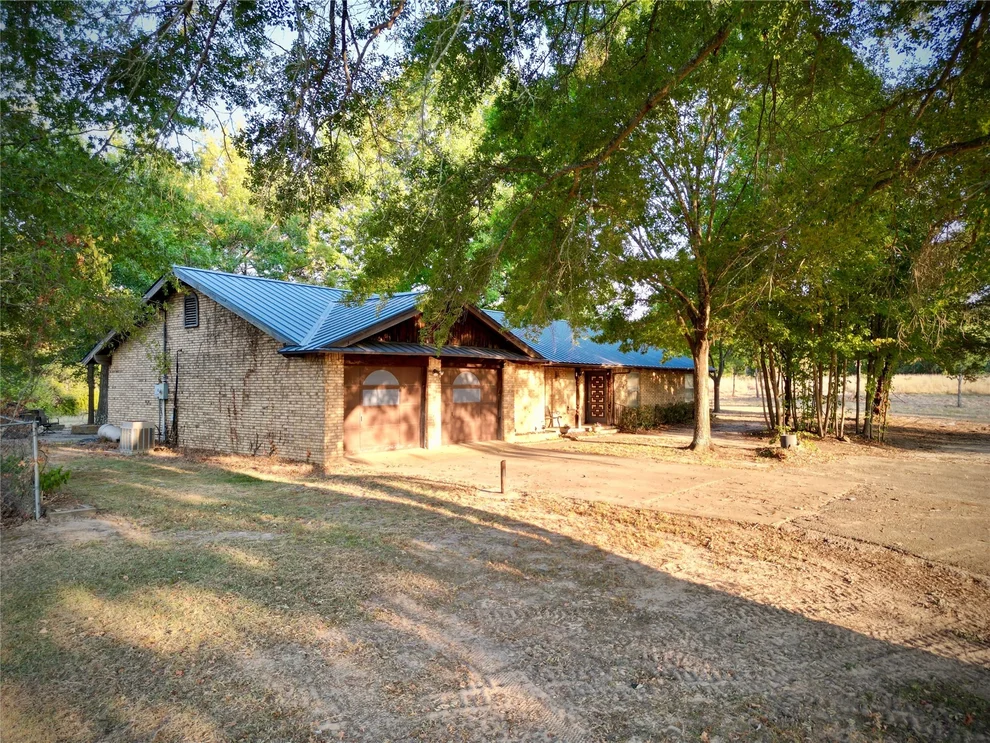 Unit for sale at 798 W Jefferson Highway W, Atoka, OK 74525