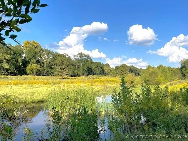 Unit for sale at 1250 Elder Branch Road, Hackett, AR 72937