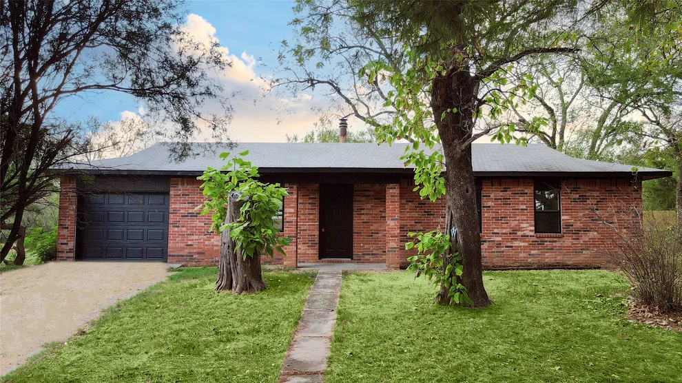 Unit for sale at 8141 High Hill Road, McAlester, OK 74501