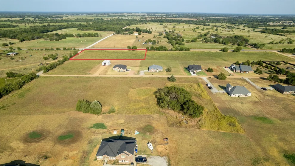Unit for sale at 009 Davis, Durant, OK 74701