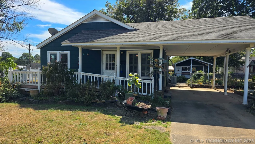 Unit for sale at 607 Sunset Strip, Eufaula, OK 74432