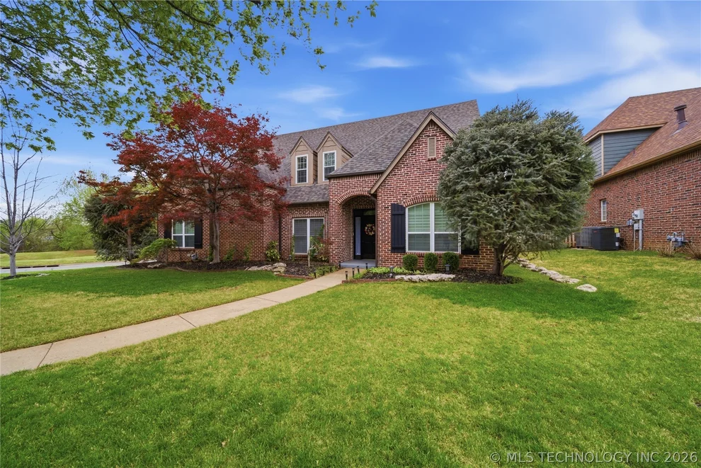Unit for sale at 9152 E 103rd Street, Tulsa, OK 74133