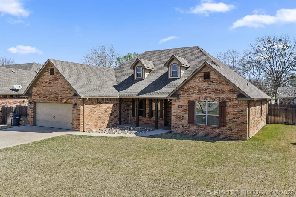 Unit for sale at 1310 Buckingham, Ardmore, OK 73401