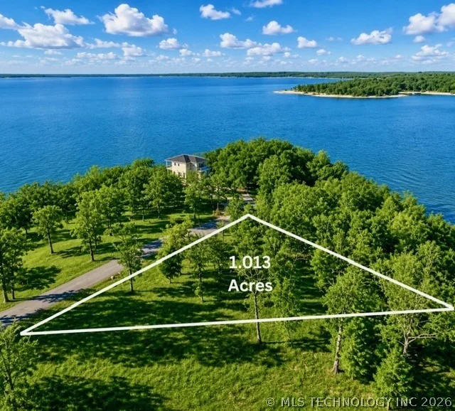 Unit for sale at 182 Patriot Pointe, Eufaula, OK 74432