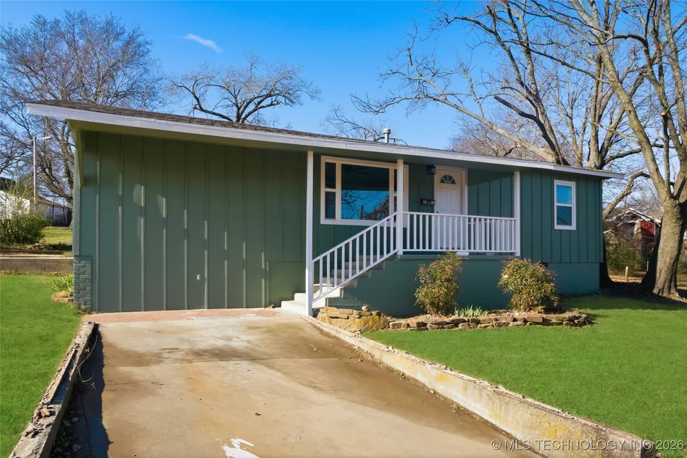 Unit for sale at 1126 S 2nd Street, Stilwell, OK 74960