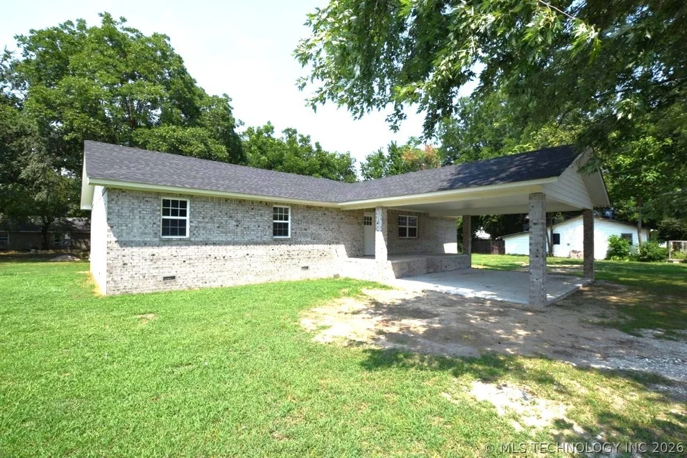 Unit for sale at 1468 W Division Street, Westville, OK 74965