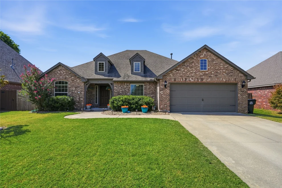Unit for sale at 14948 Courtney Lane, Glenpool, OK 74033