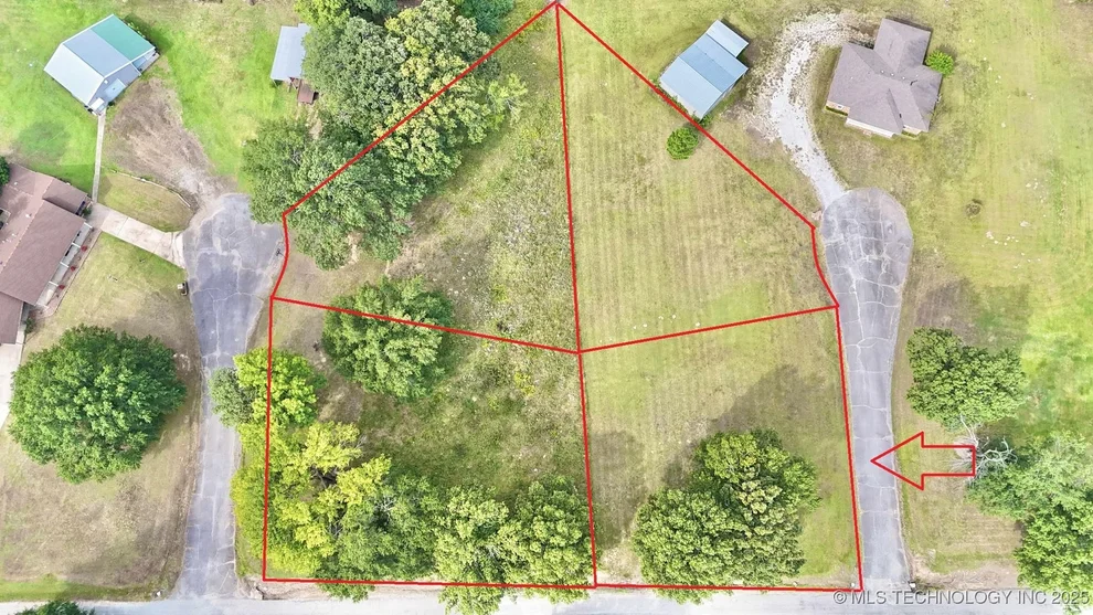 Unit for sale at 15 NW 3rd Circle, Stigler, OK 74462