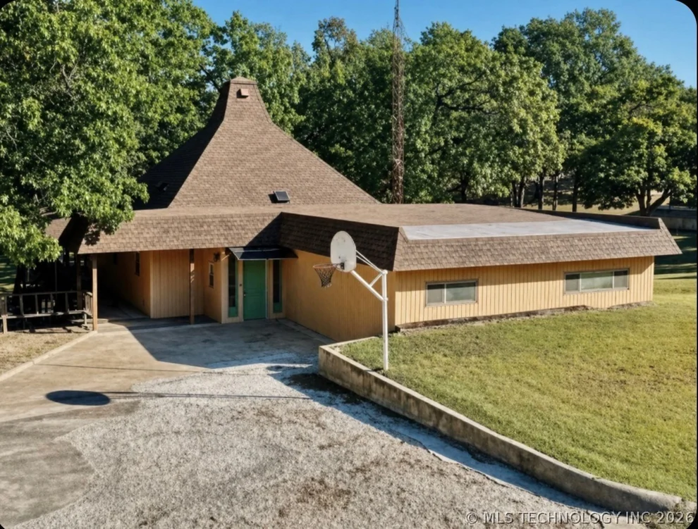 Unit for sale at 420707 E 1166 Road, Eufaula, OK 74432