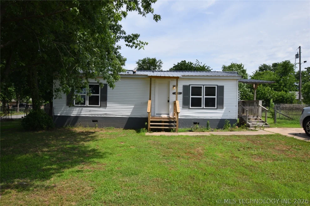 Unit for sale at 413 W Willow Street, Stilwell, OK 74960
