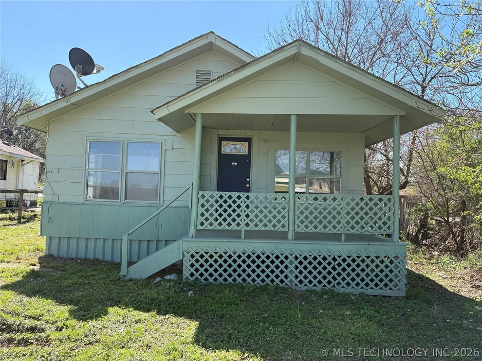 Unit for sale at 516 E 5th Street, Hulbert, OK 74441