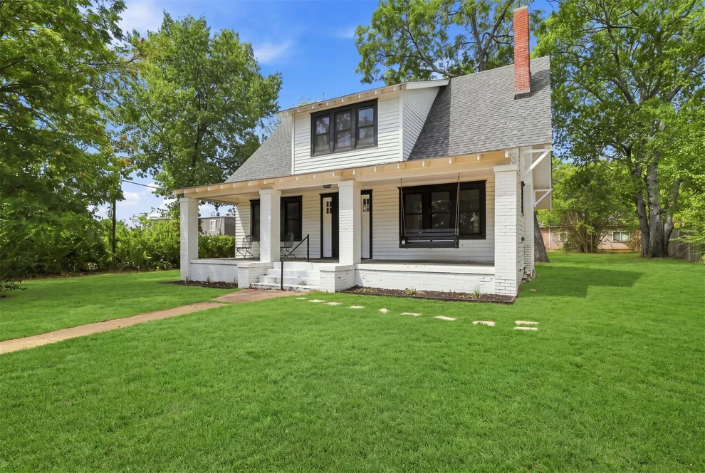 Unit for sale at 1301 N 3rd, Durant, OK 74701