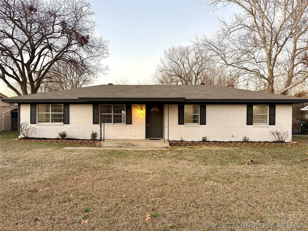 Unit for sale at 86 Wisteria, Lone Grove, OK 73443