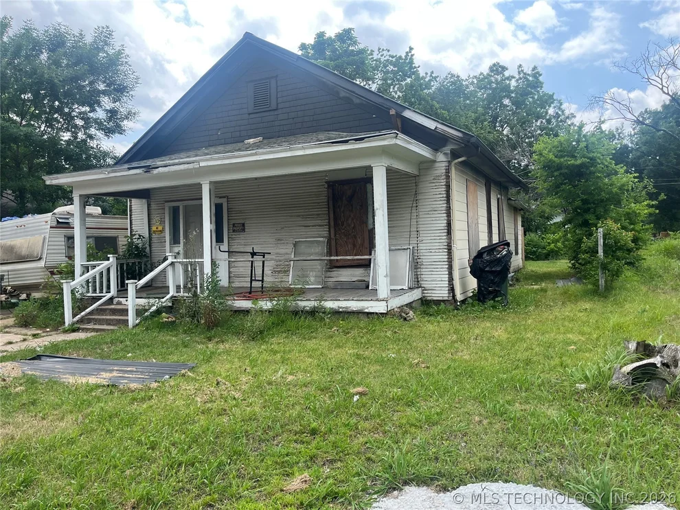 Unit for sale at 716 N Alabama Avenue, Okmulgee, OK 74447
