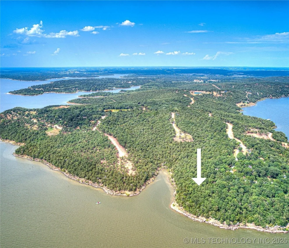 Unit for sale at 107 Patriot Pointe, Eufaula, OK 74432