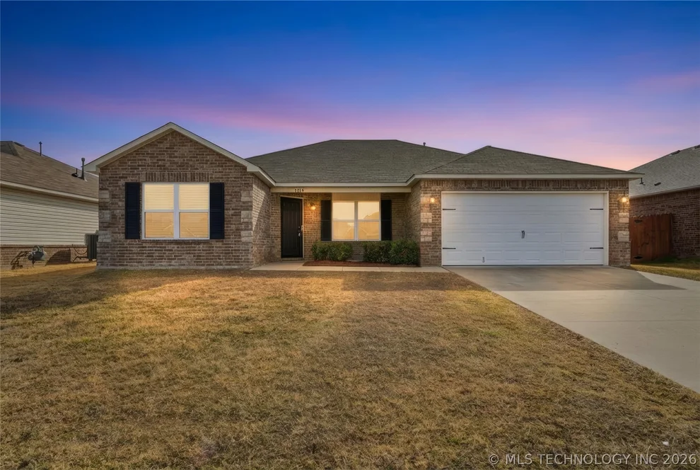 Unit for sale at 1219 E Quincy Street, Broken Arrow, OK 74012