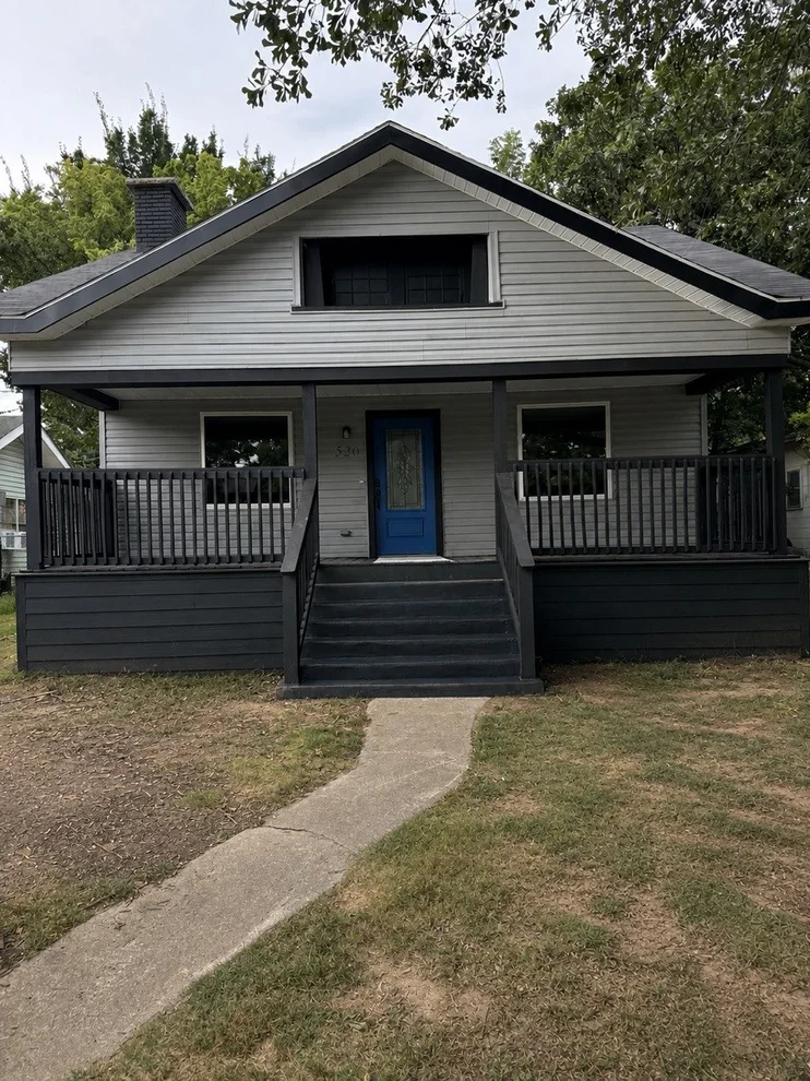 Unit for sale at 520 E Creek Avenue, McAlester, OK 74501