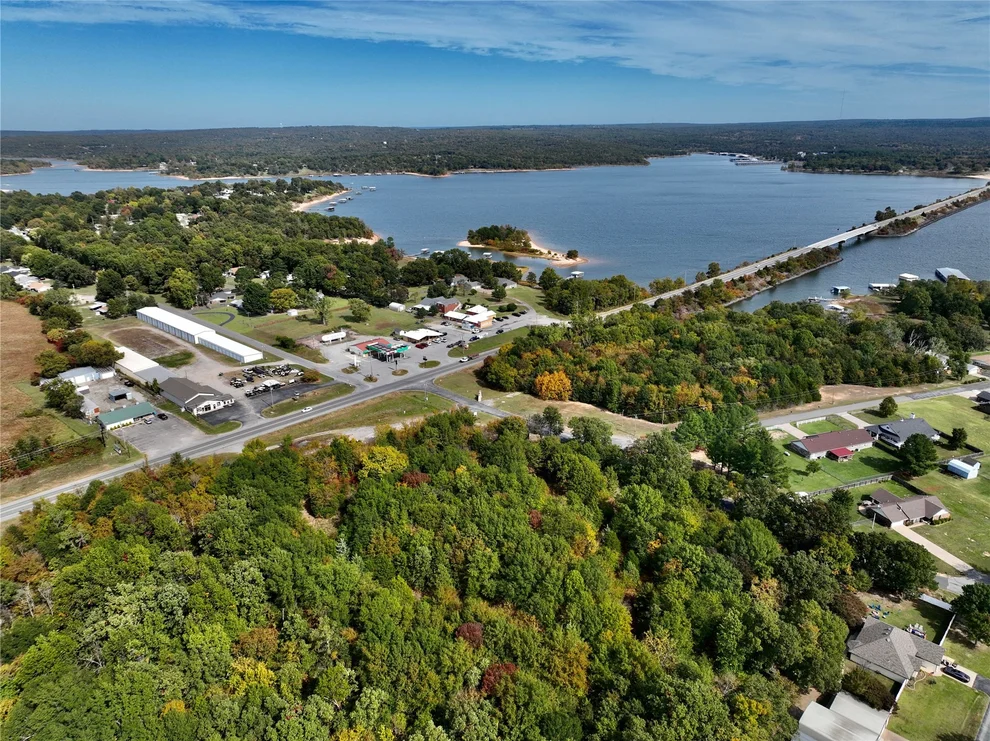 Unit for sale at 3 E Highway 9, Eufaula, OK 74432
