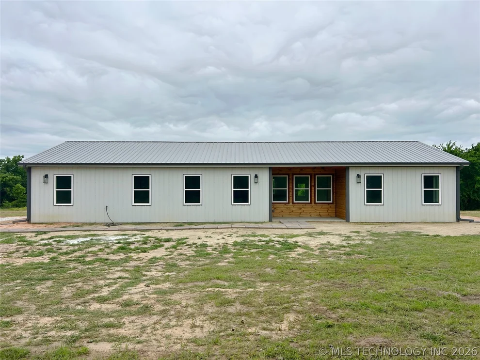 Unit for sale at 10095 N 160 Road, Okmulgee, OK 74447
