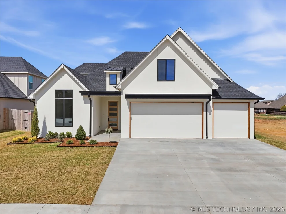 Unit for sale at 2079 E 136th Street, Bixby, OK 74008
