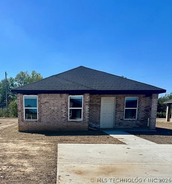 Unit for sale at 729 Elm Street, Seminole, OK 74868
