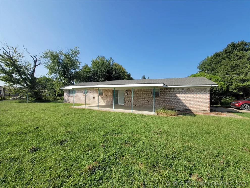 Unit for sale at 106664 S 4144 Road, Council Hill, OK 74428