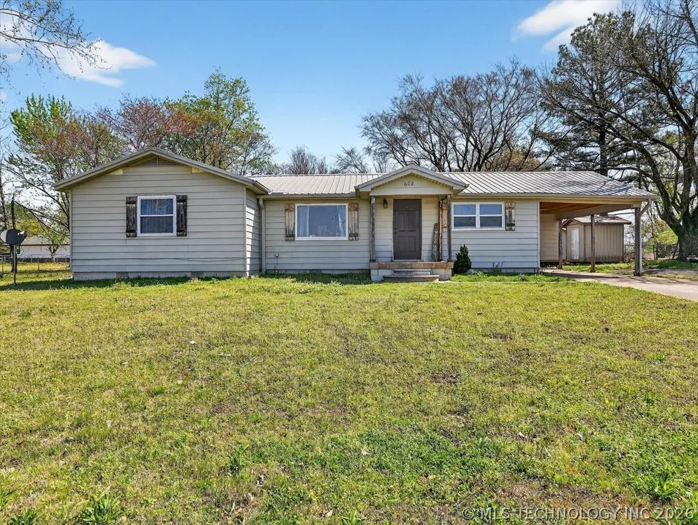 Unit for sale at 602 Martindale Lane, Pocola, OK 74902