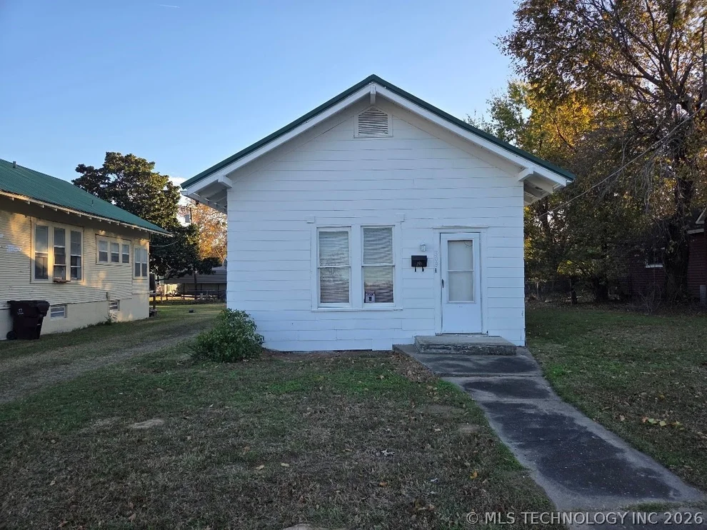 Unit for sale at 309 W Foley, Eufaula, OK 74432