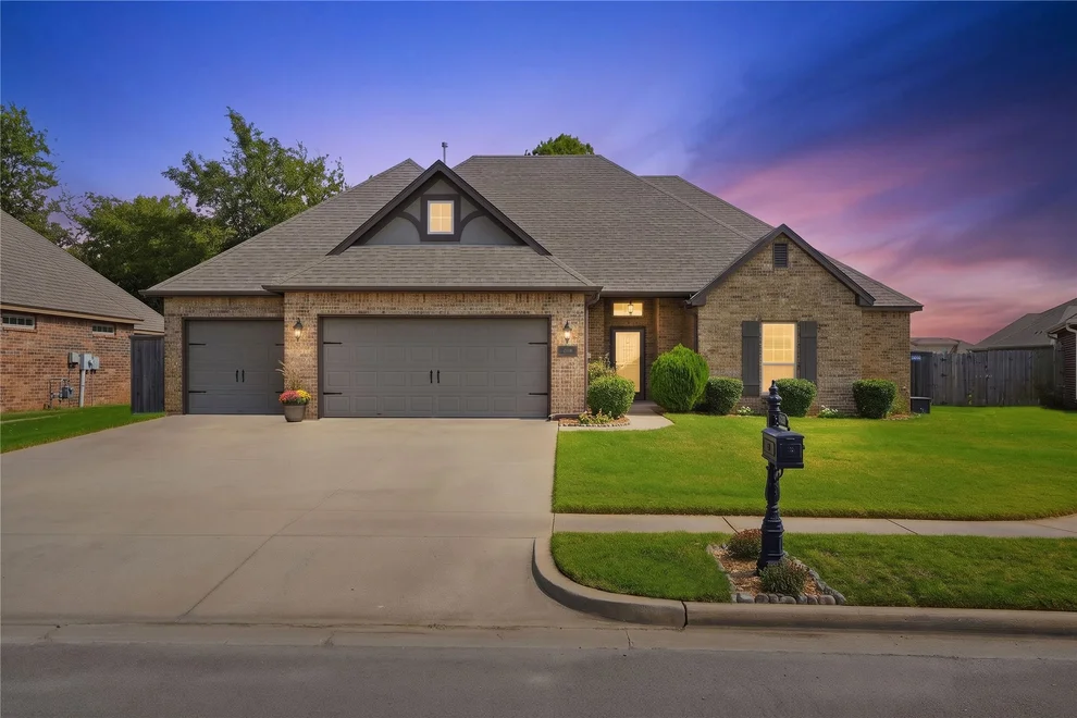 Unit for sale at 13419 S Poplar Street, Glenpool, OK 74033