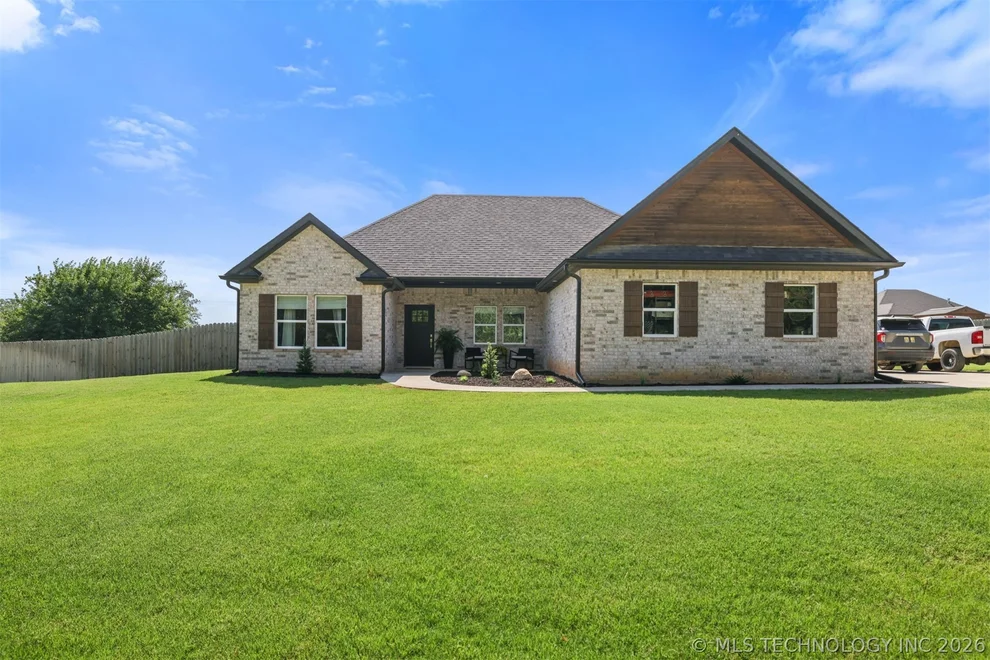 Unit for sale at 7289 Wilson Street, Durant, OK 74701