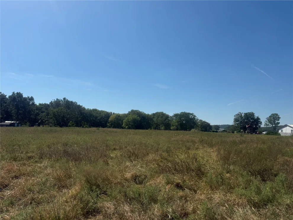 Unit for sale at 415590 Highway 9, Eufaula, OK 74432