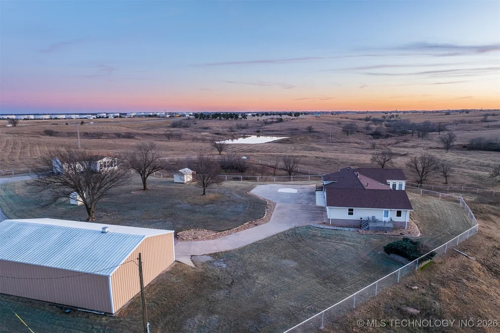 Unit for sale at 4418 N Little, Cushing, OK 74023