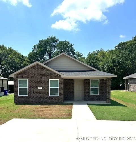 Unit for sale at 203 Kelly Street, Bokchito, OK 74726