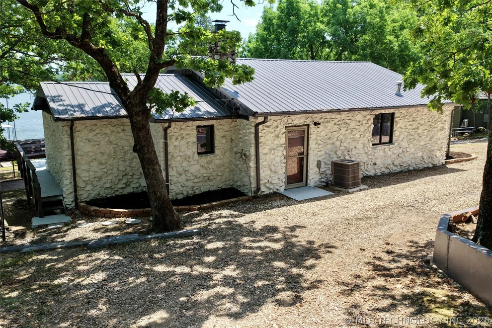 Unit for sale at 113 N Bk 1860 Road, Stigler, OK 74462