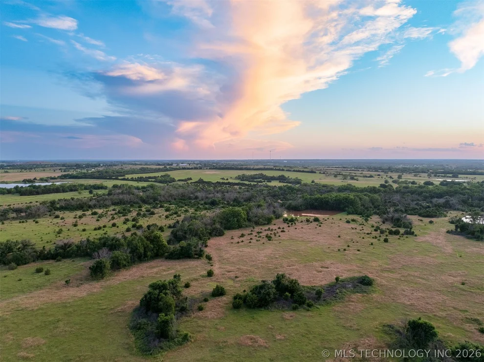 Unit for sale at 4 E Lone Chimney Road, Glencoe, OK 74032