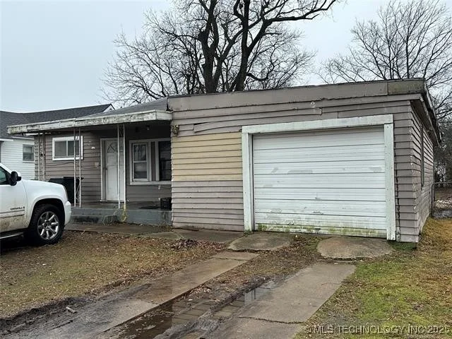 Unit for sale at 1730 E 11th Street, Okmulgee, OK 74447