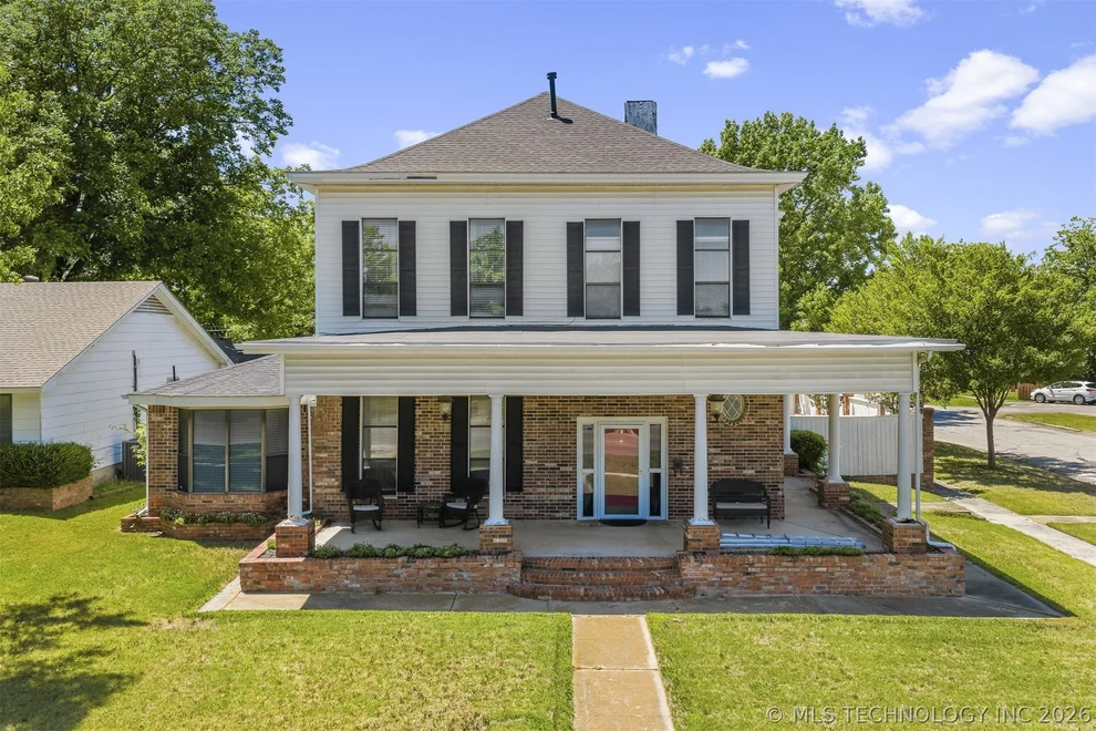 Unit for sale at 601 S Broadway Avenue, Ada, OK 74820