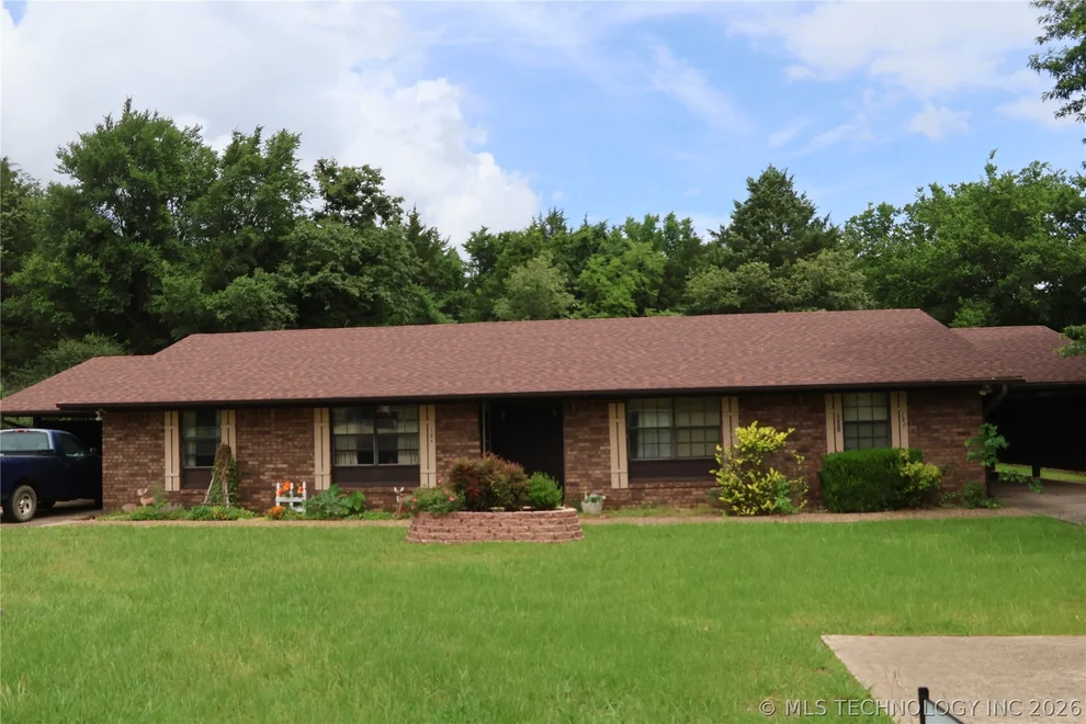 Unit for sale at 202 Burkle, Poteau, OK 74953