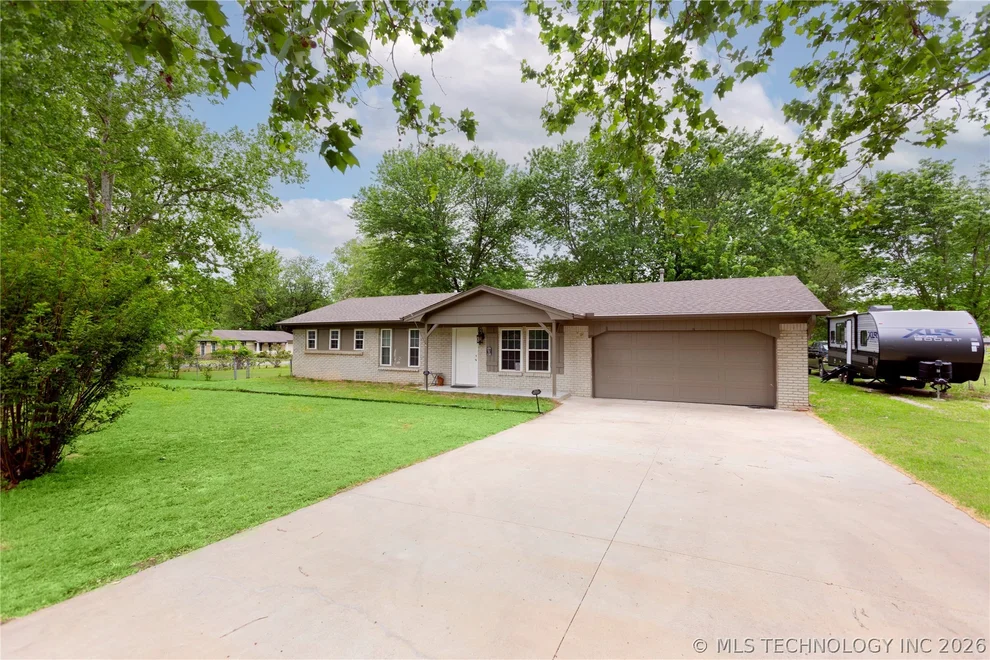 Unit for sale at 13940 S Dogwood Street, Glenpool, OK 74033