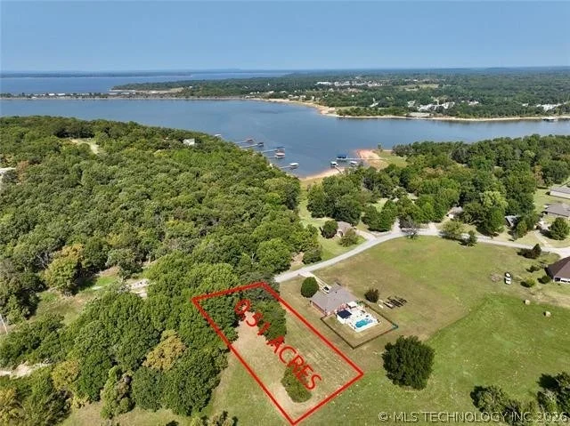 Unit for sale at 04 Meadowood, Checotah, OK 74426