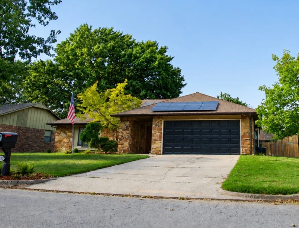 Unit for sale at 2532 W Broadway Street, Broken Arrow, OK 74012