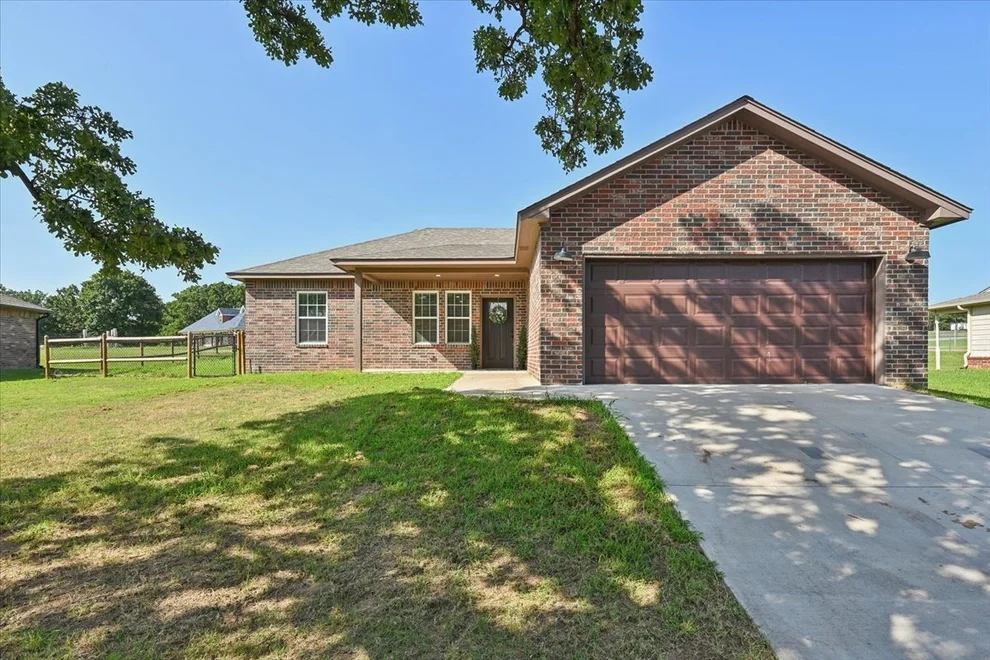 Unit for sale at 800 Grand Place, Mannford, OK 74044